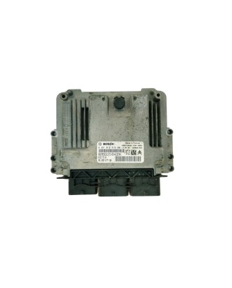 CALCULATEUR MOTEUR PEUGEOT CITROEN BOSCH 0 281 019 818, 0281019818, 9805947780